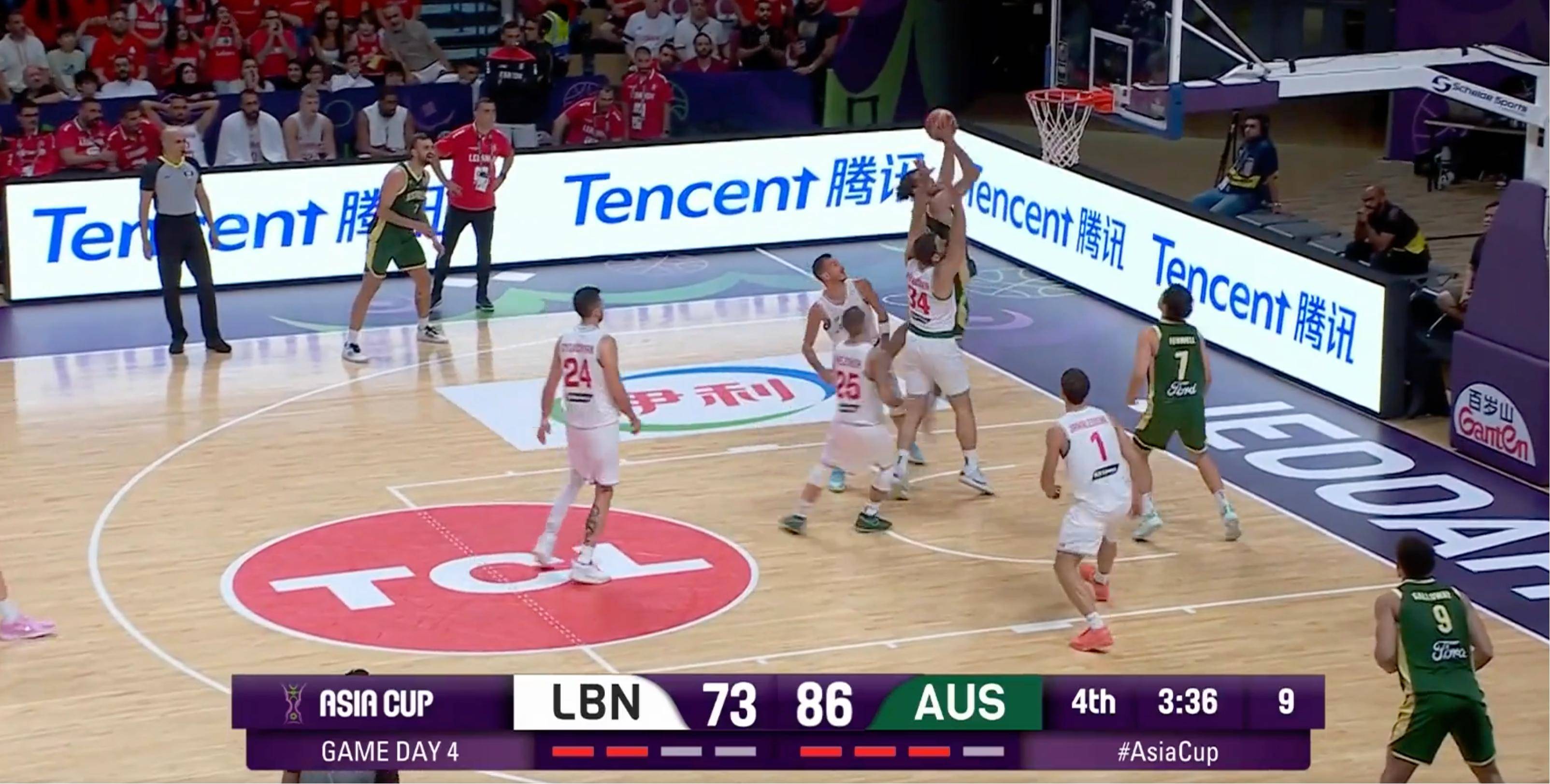 爱游戏-澳大利亚队教练压力巨大！，西亚卡姆遭遇三持续失利观众掌声雷动-爱游戏