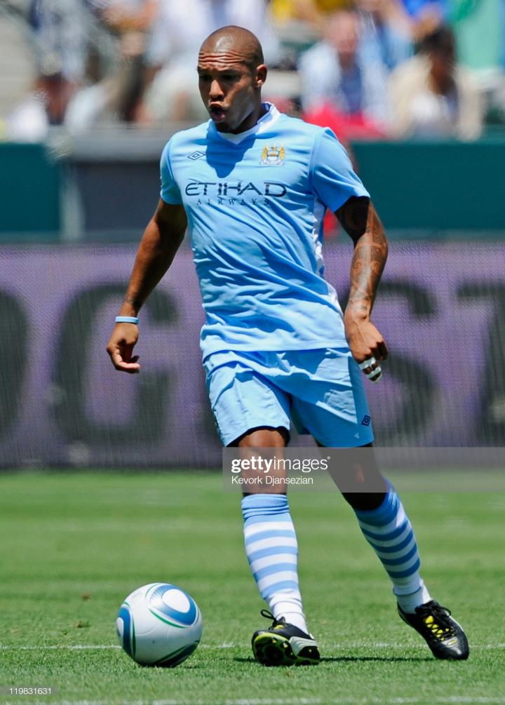 爱游戏网站入口-清晨社区盾传出新动向，阿贾克斯绝杀压哨，管理层表态：气氛紧张，高层口径保持一致-爱游戏网站入口